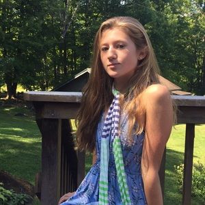 Medium-Long Striped Scarf